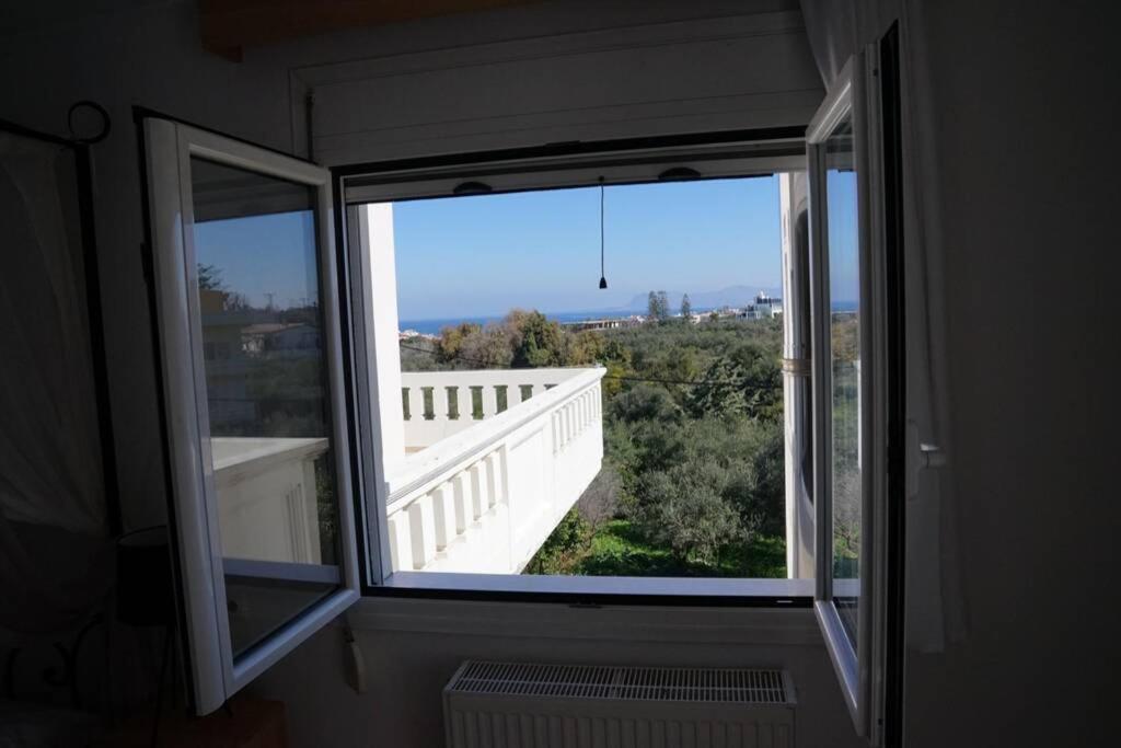 Aphrodite'S Apartment Galatás Buitenkant foto
