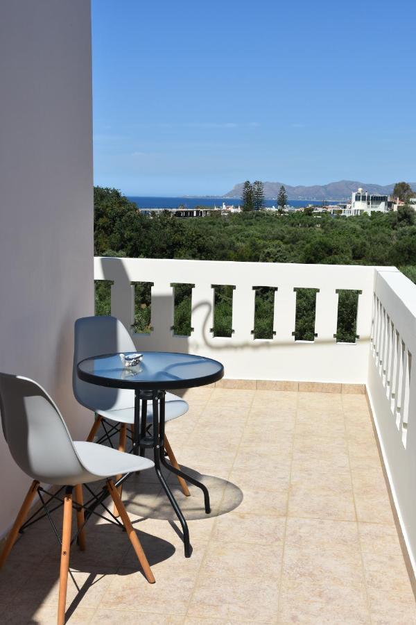 Aphrodite'S Apartment Galatás Buitenkant foto